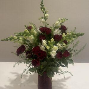 Red Vase-SPECIAL Spray Roses & Snaps